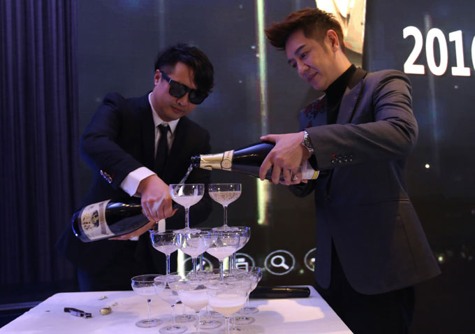 2016年易百集团年会杭州西溪陈浩民与全国城市合伙人同乐！