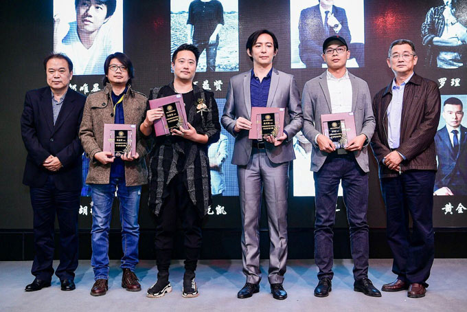 易百国际设计冯易进，获CBDA中国软装陈设计推动青年设计师奖。